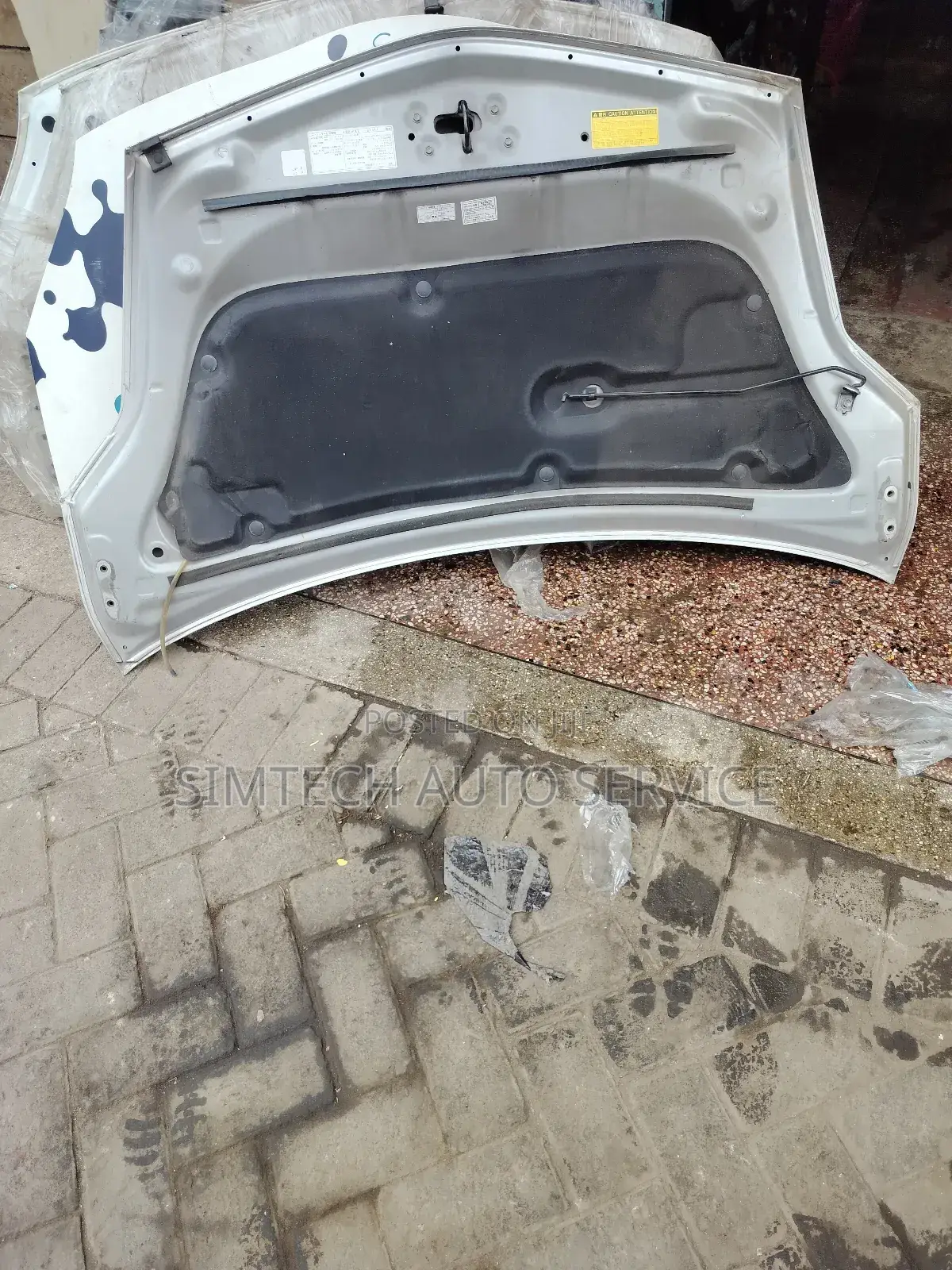Toyota Prius Hybrid NHW20 2004-2008 Bonnet