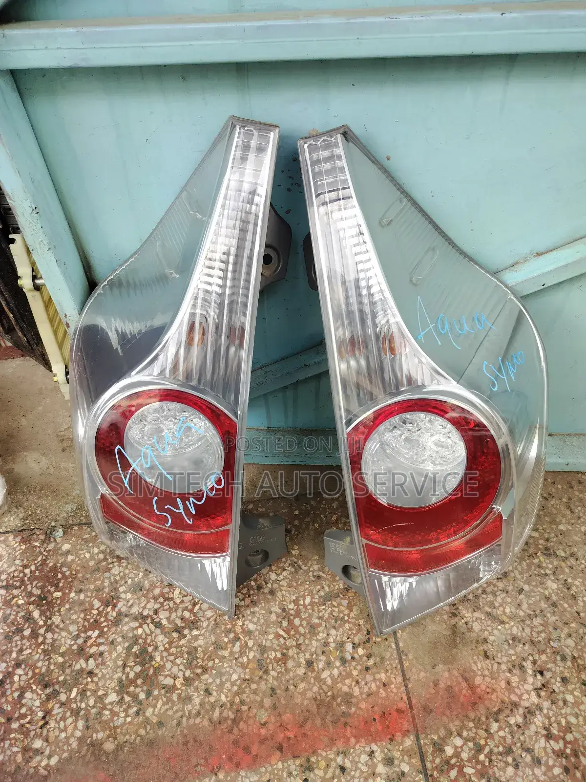Toyota Aqua Hybrid Taillights