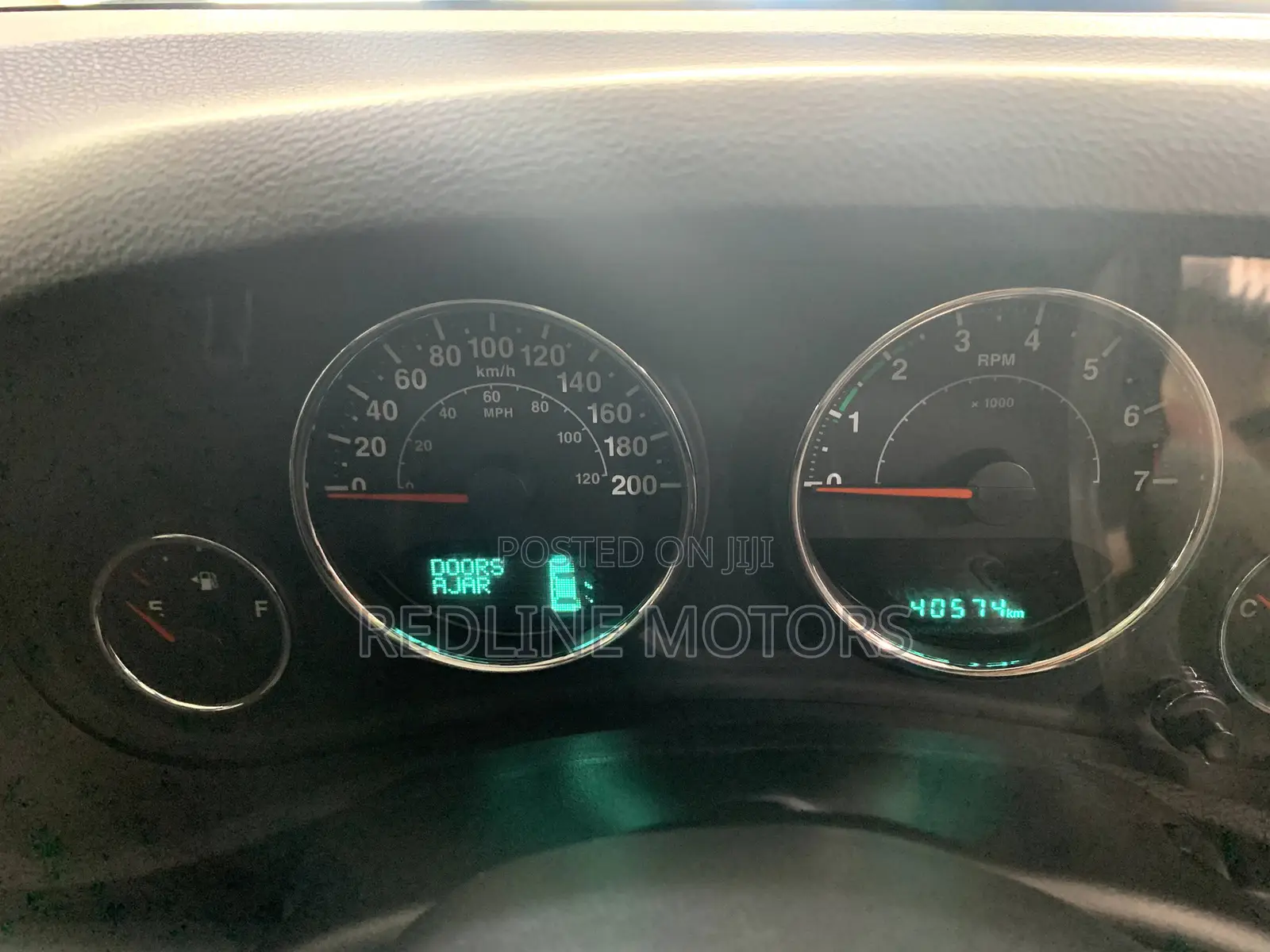 Jeep Wrangler Sahara 4x4 2017 Silver