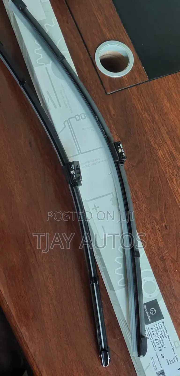Genuine
 W203,W204,W212 W205 Wiper Blades