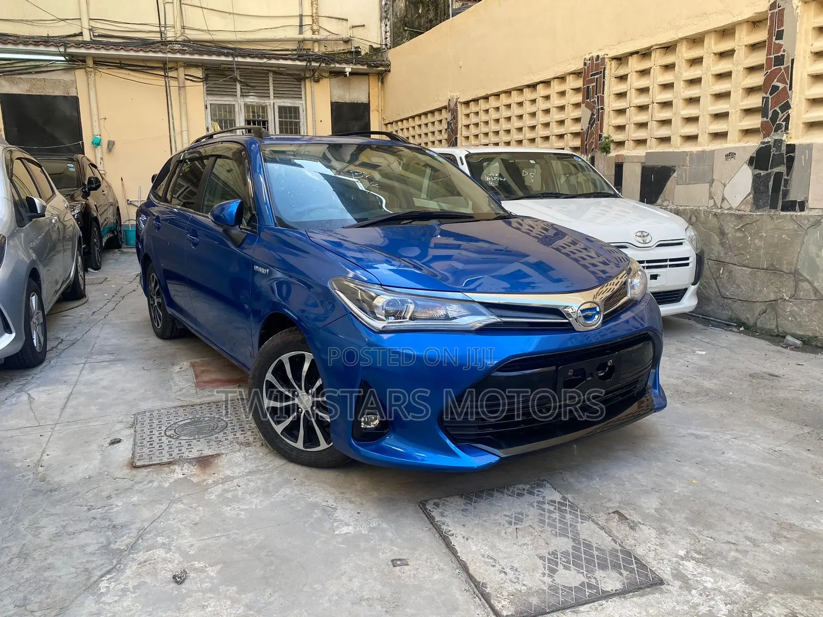Toyota Corolla Fielder 2018 Blue