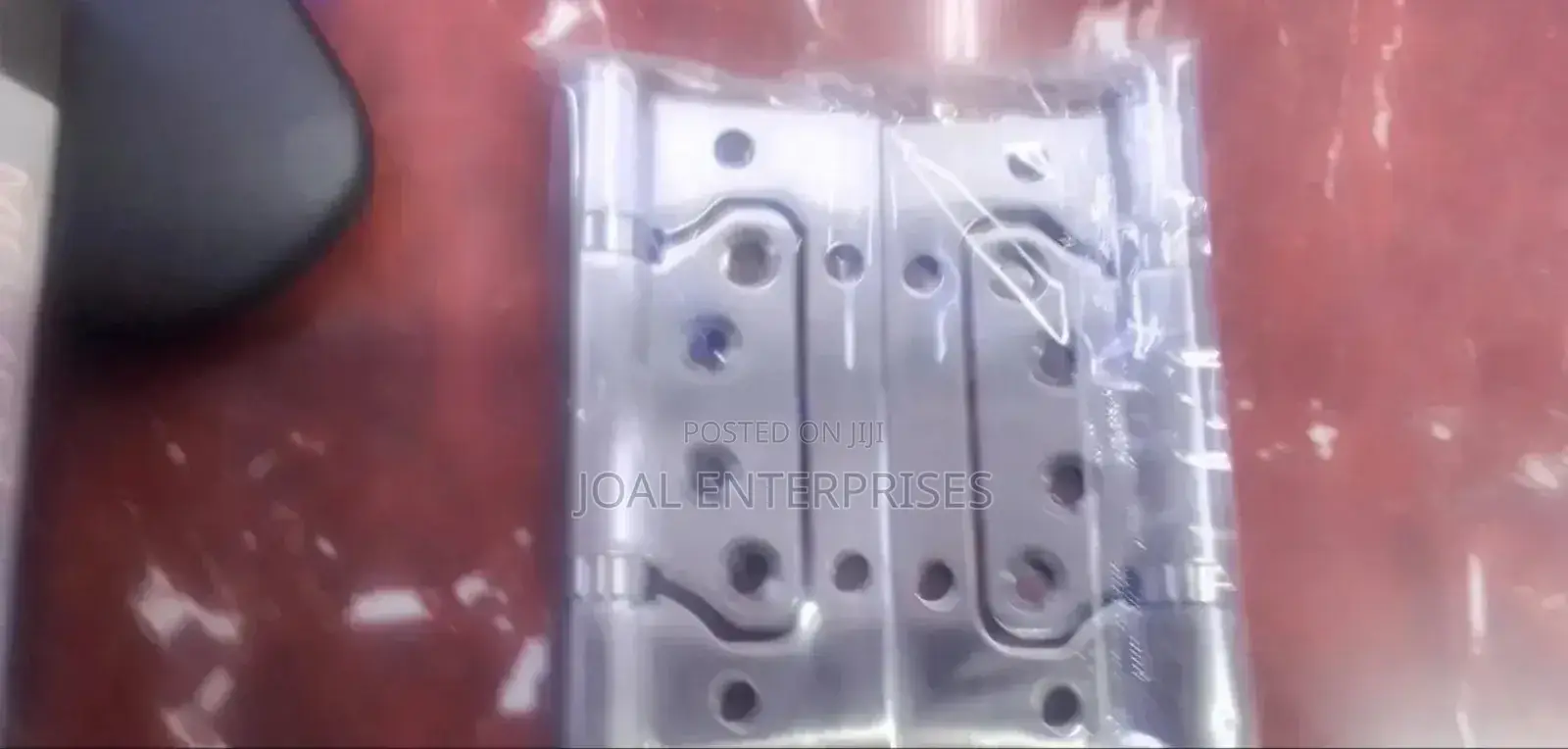 Butterfly Door Hinges