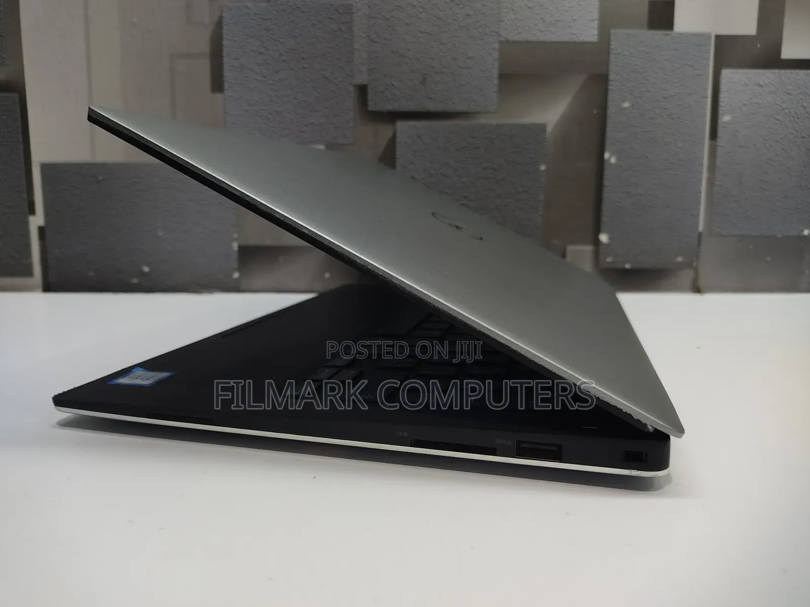 Laptop Dell XPS 13 9360 8GB Intel Core I7 SSD 256GB
