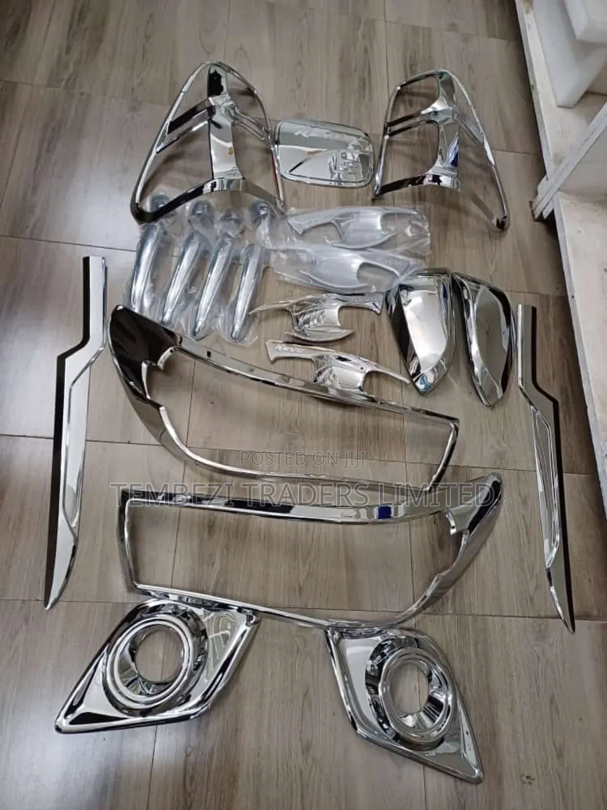 Chrome Kit Toyota Hilux Revo 2015 Upward Model