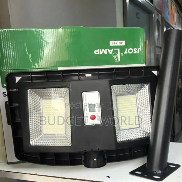 Waranted Double Sided Street Solar Lamp 200 Watts *^
