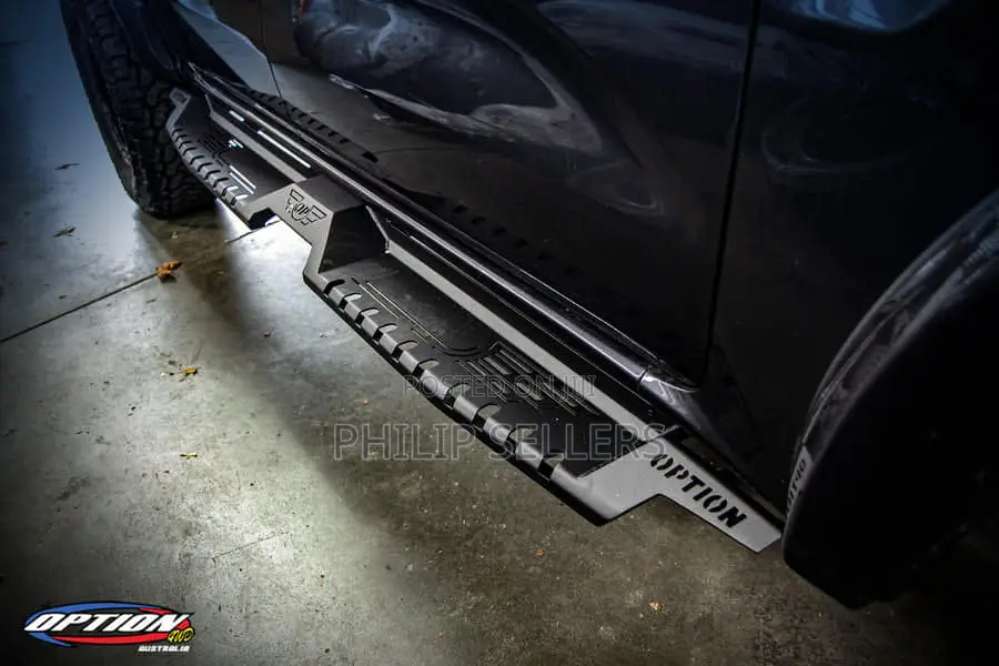 Double Cab Sidestep Available for Toyota Hilux Revo, Ford Ra