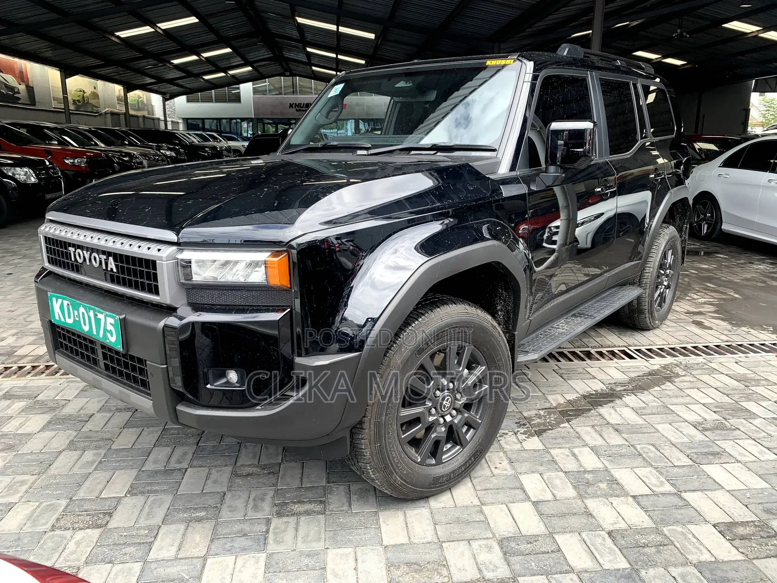 Toyota Land Cruiser 2024 Black