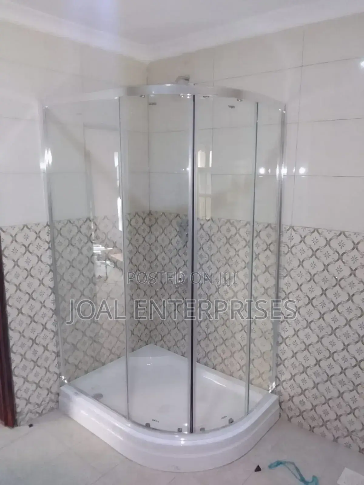 Glass Clear Shower Cubicle