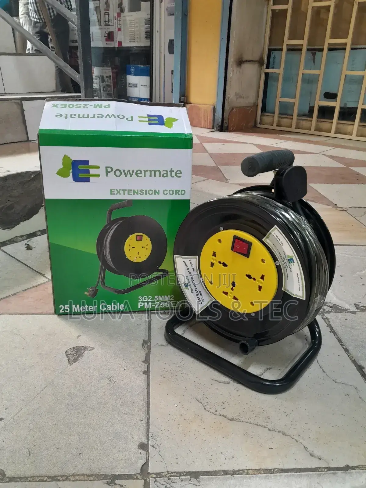 Powermate With 25m Extension Cable Plus Sockets.