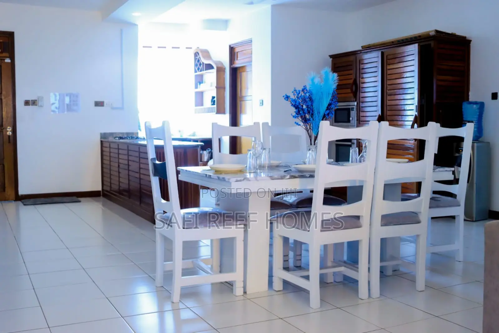 Fantastic and Beautiful 2 Bedroom on the Seafront to Let