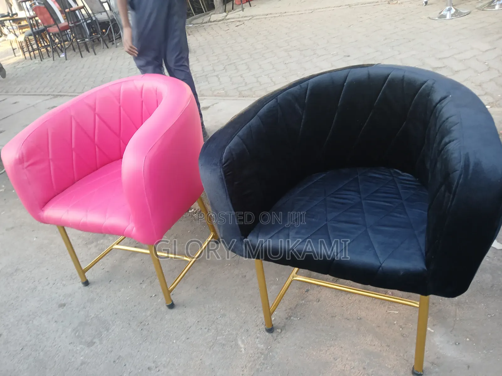 Styling Manicure Chairs