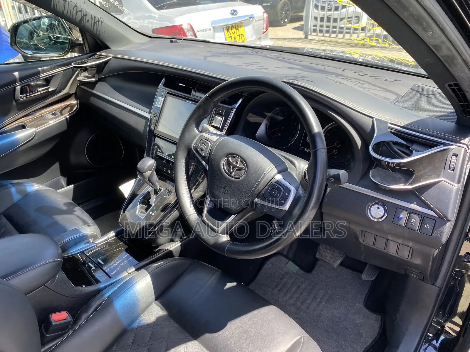 Toyota Harrier 2018 Matt Black