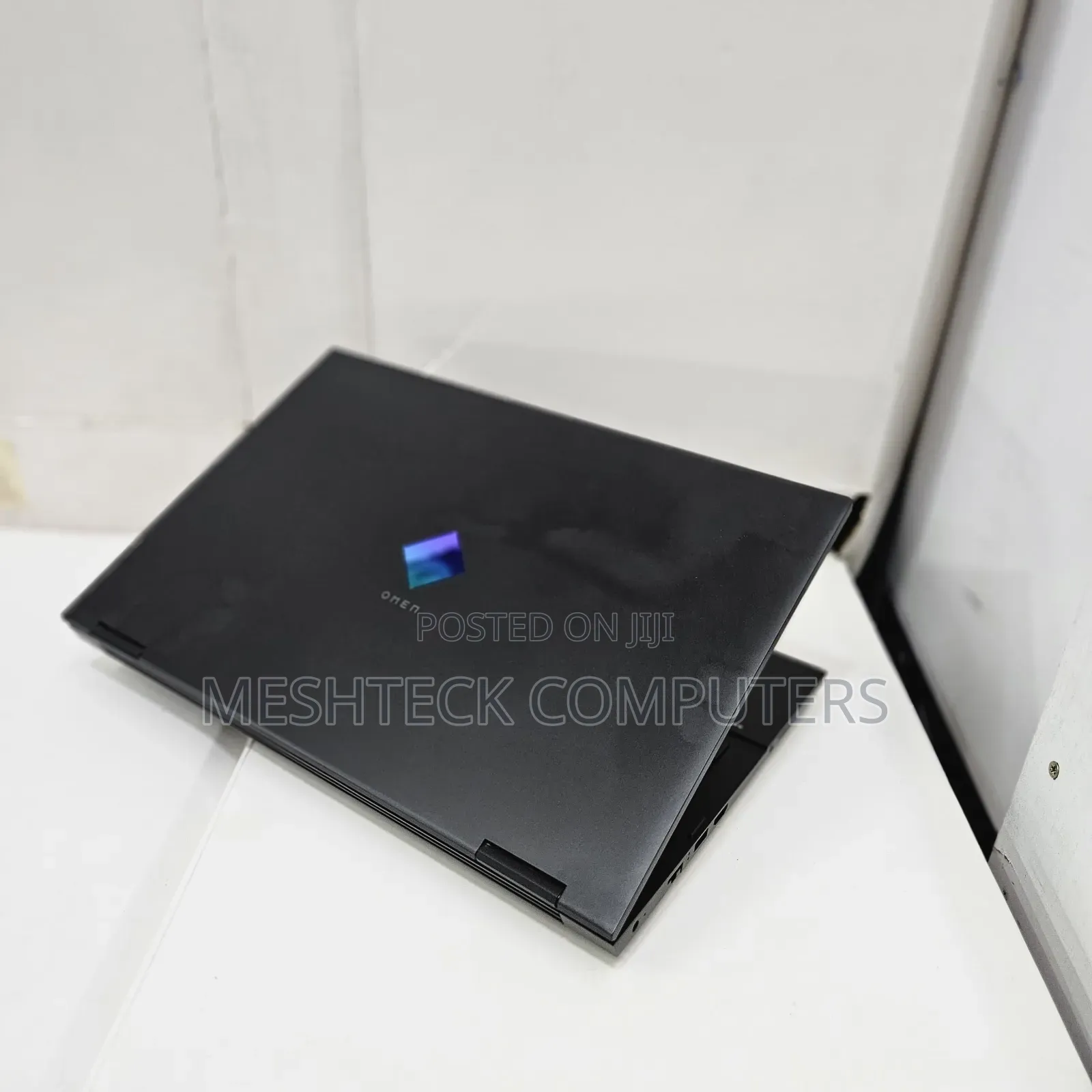 Laptop HP Omen 15-Dh002nr 32GB Intel Core I7 SSD 512GB