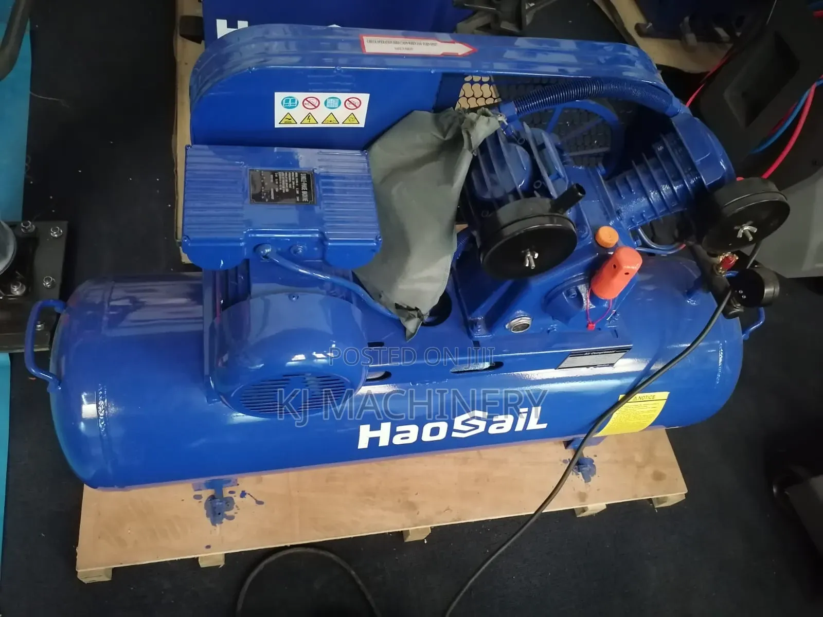Haosail Brand Air Compressor 100l Capacity.