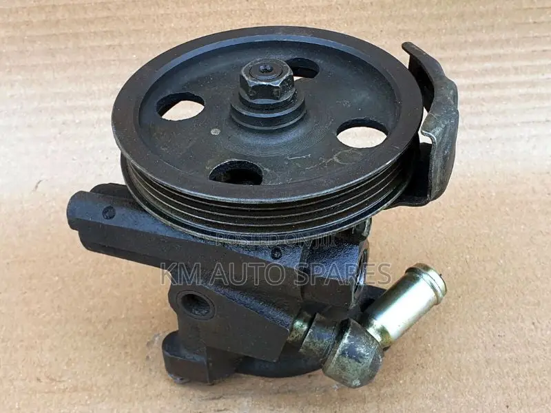 Toyota 4A Power Steering Pump For Corolla, Carina, Sprinter.