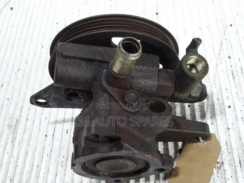 Toyota 4E Power Steering Pump for Starlet, Corolla.
