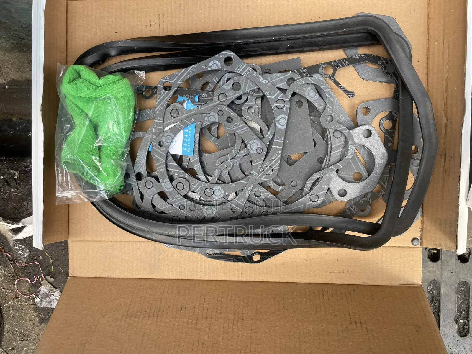 61560010701 Overhaul Repair Gasket Kit WD615/D12 Sino-Howo