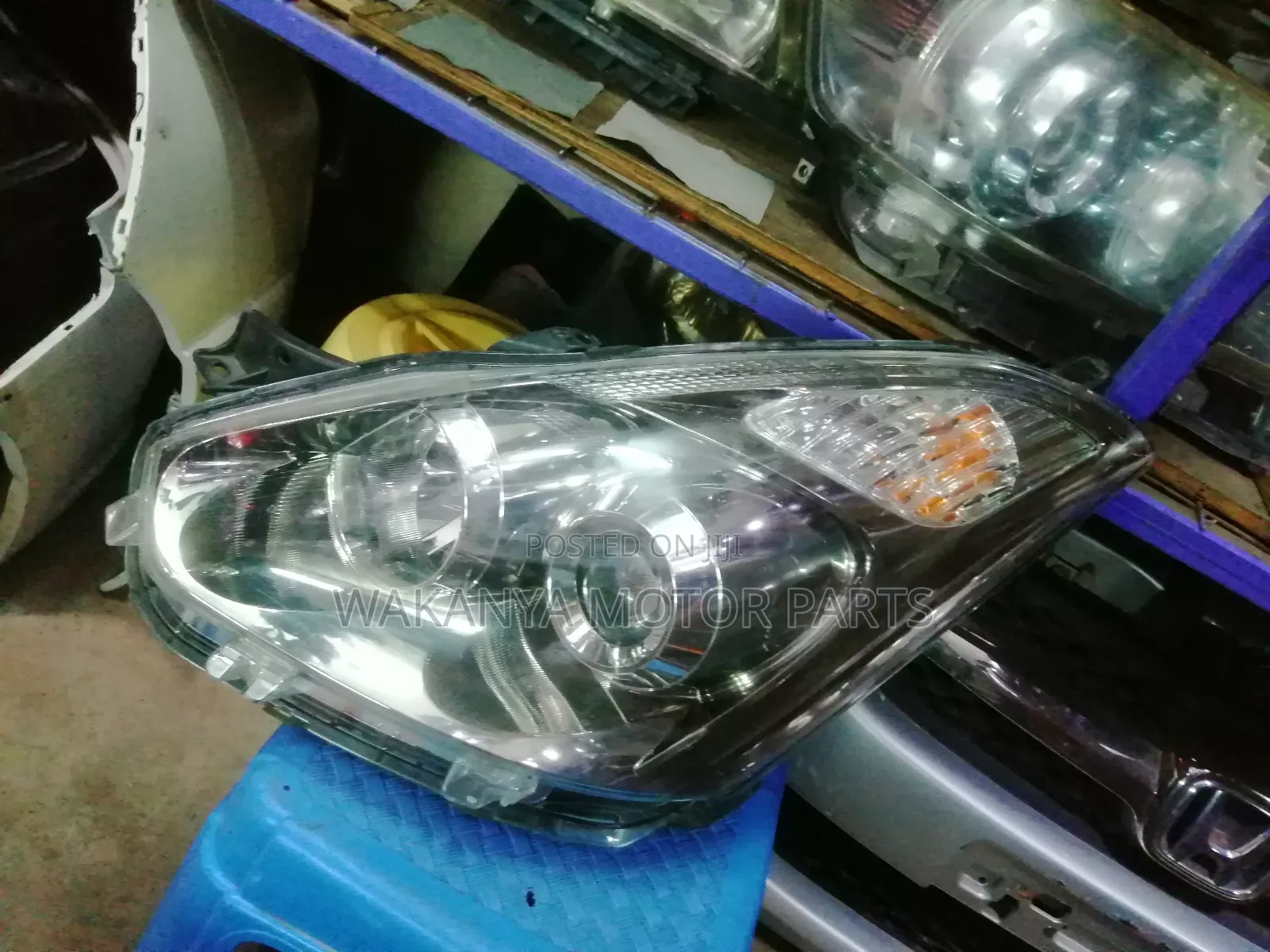 Toyota Wish 2005/2008 Zenon Headlamp, Clean Ex Japan Parts