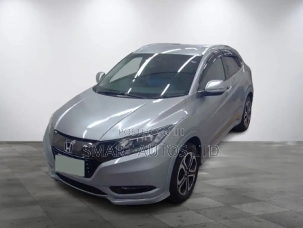 Honda Vezel 1.5 Hybrid 2WD 2017 Silver