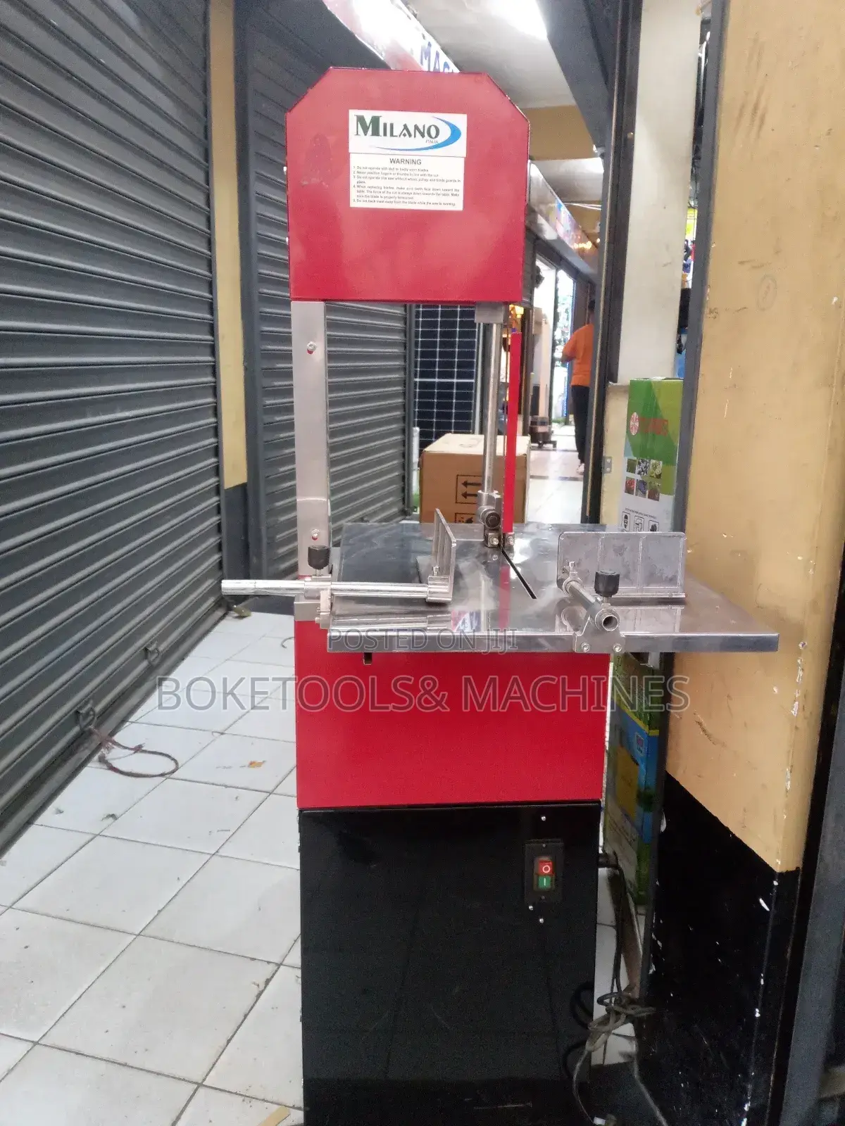 Milano Electric Bandsaw