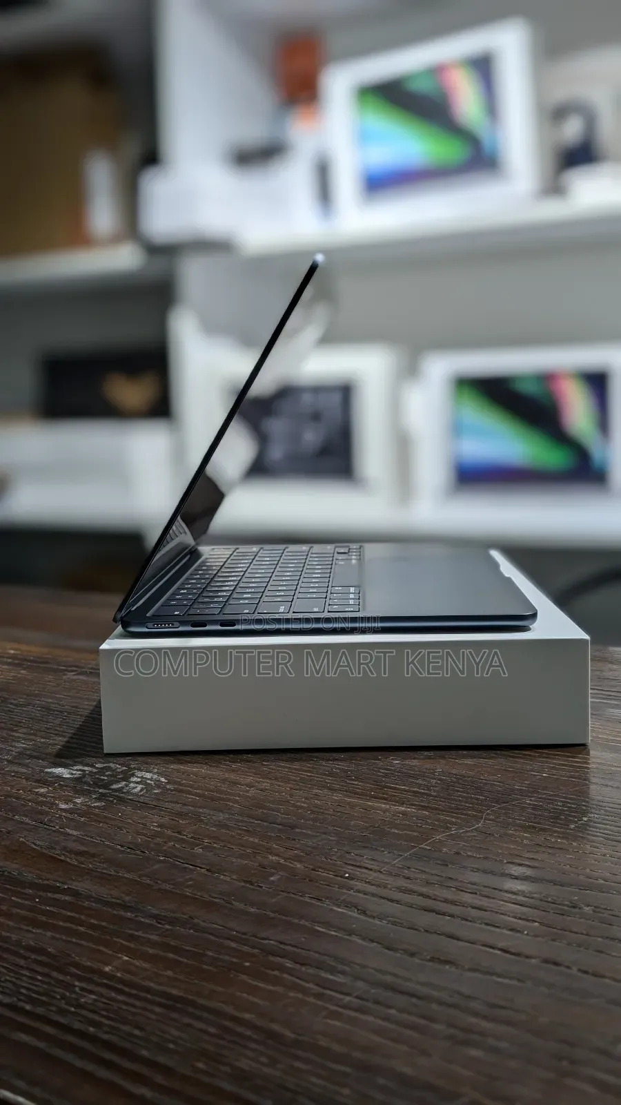 New Laptop Apple MacBook Air 8GB Apple M2 SSD 256GB