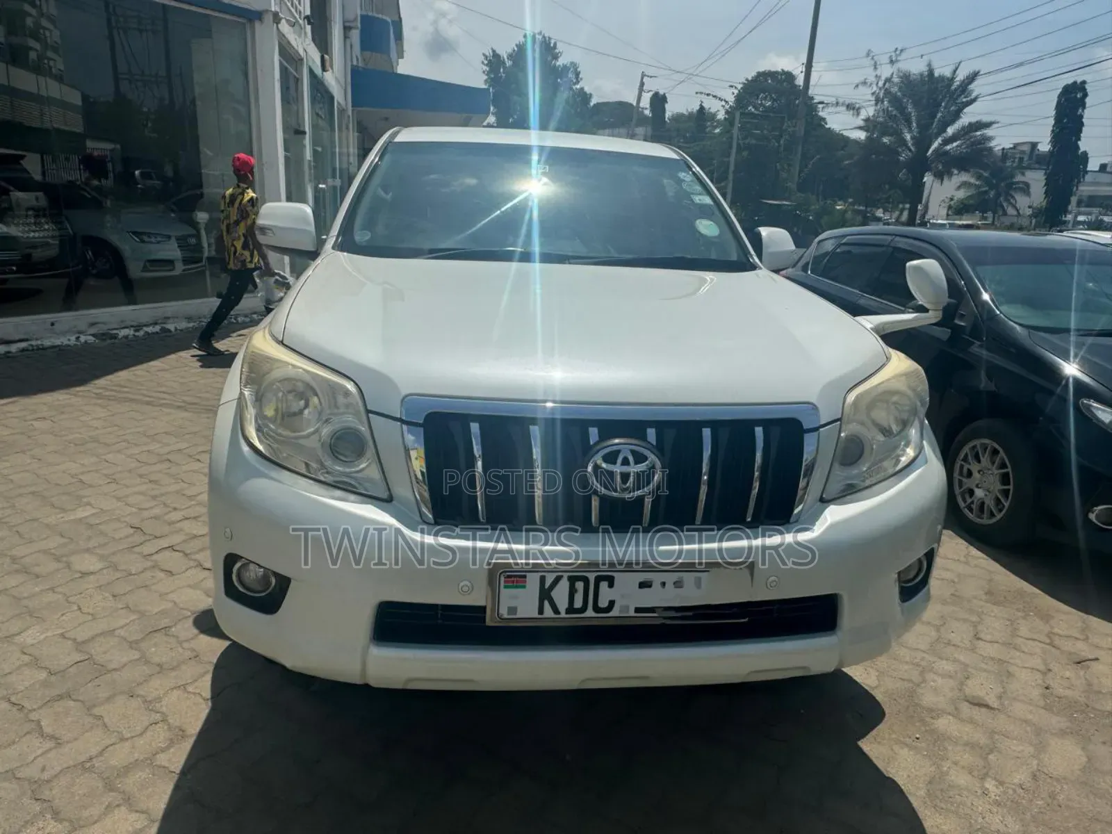 Toyota Land Cruiser 4.0 V6 DSL 2014 White
