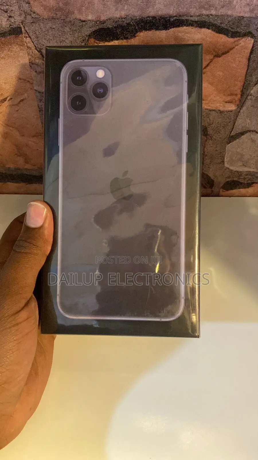 New Apple iPhone 11 Pro Max 256 GB Gray