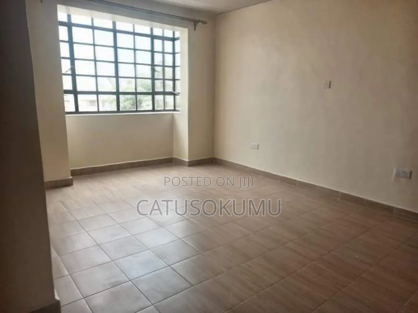 Mini Flat in Gateway Mall Area for rent