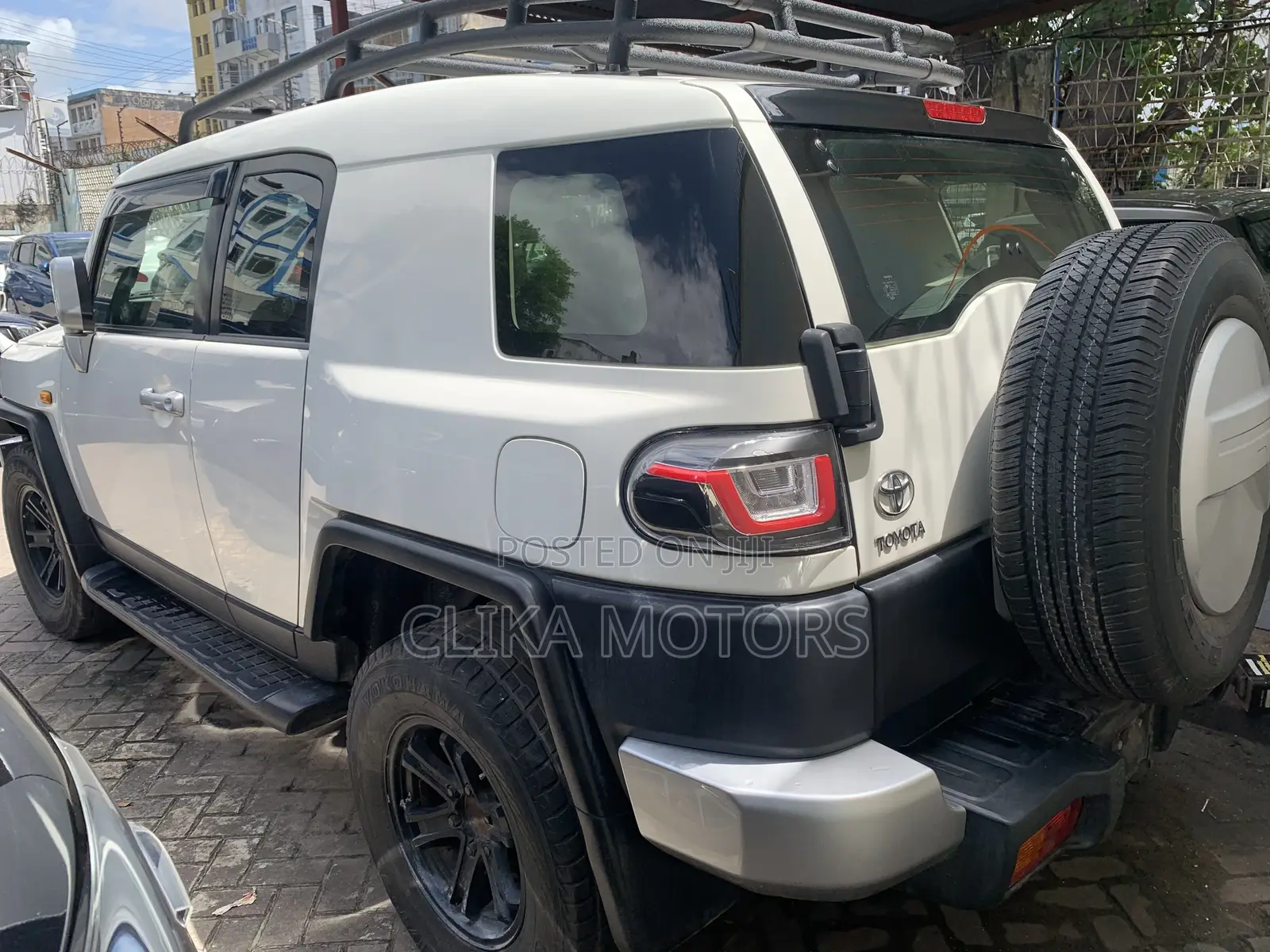 Toyota FJ Cruiser 2015 Off white