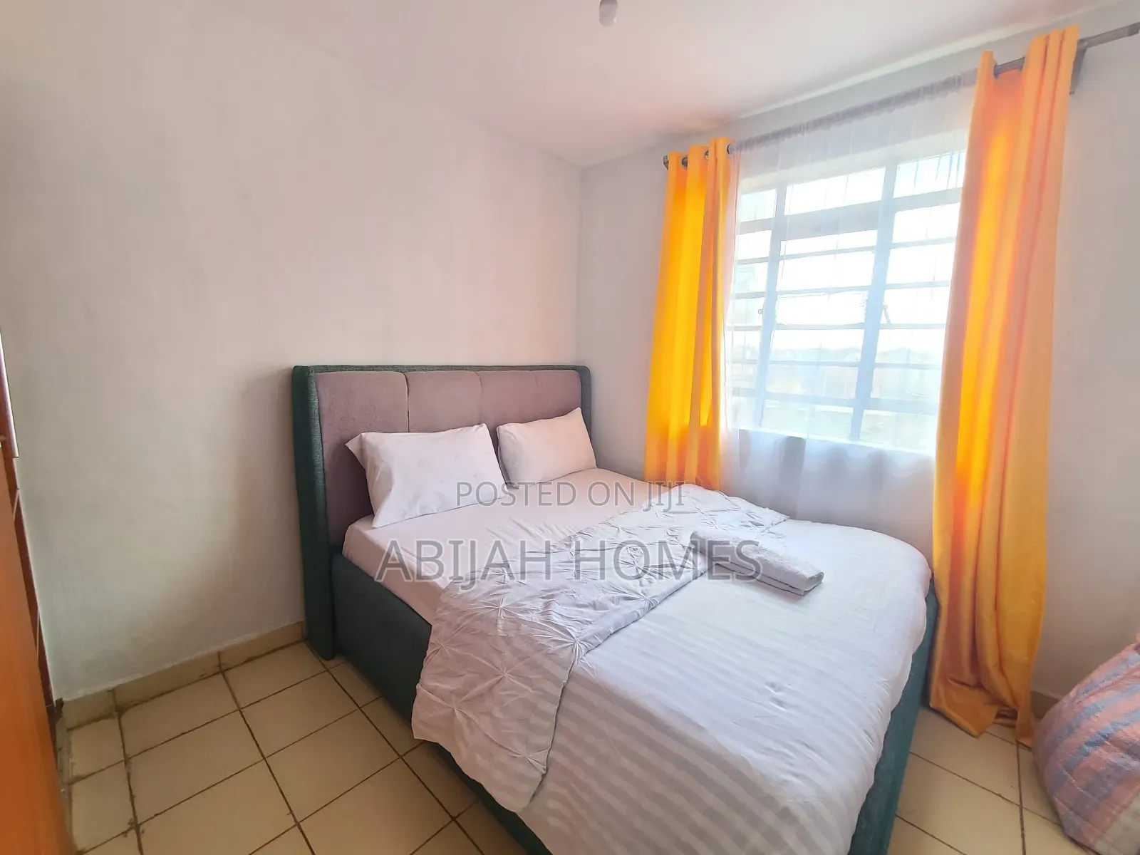 Fully Furnished Airbnb (Parking, Wi-Fi, Netflix)