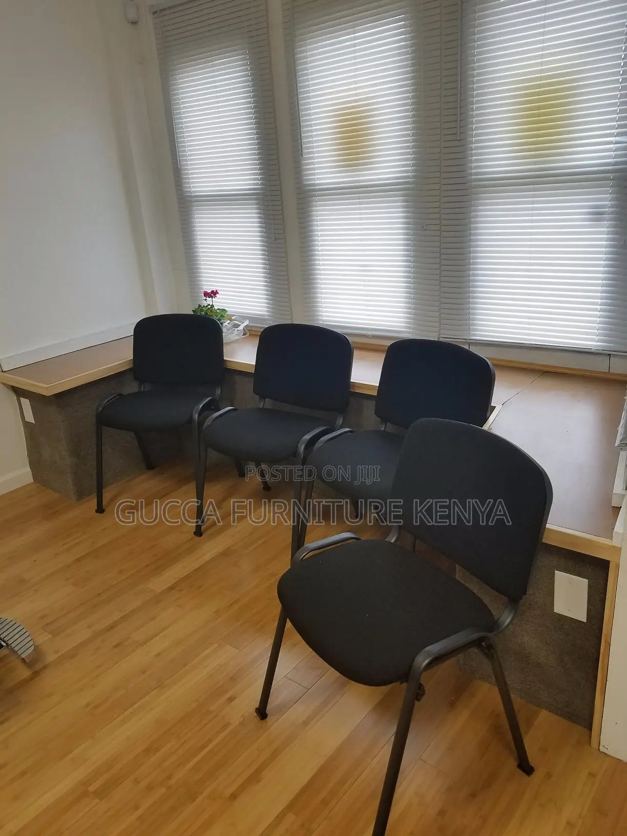 Tosca Office Visitor Chair