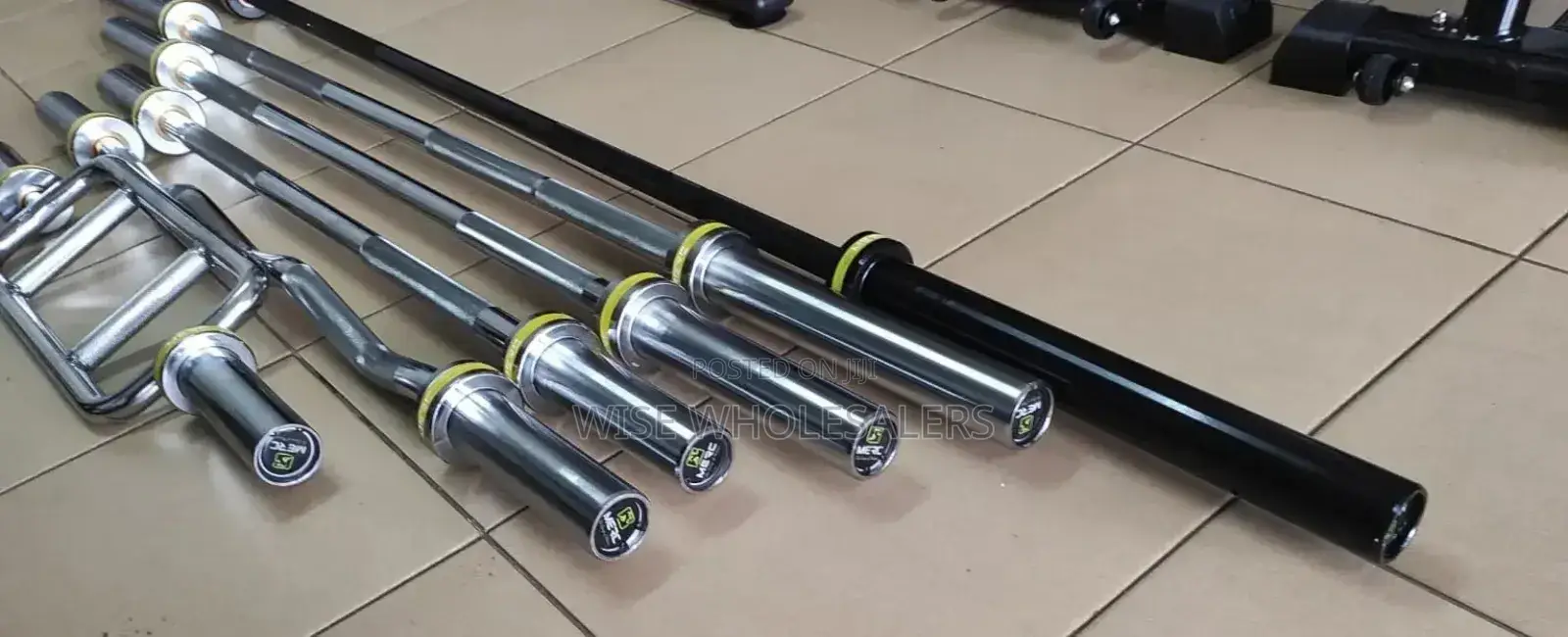 Olympic Weightlifting 2.2m Long Bar With Clips 20kg**°°^^...
