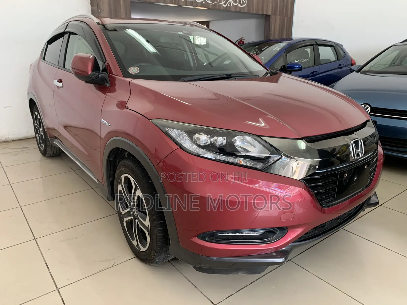 Honda Vezel 1.5 Hybrid 2WD 2017 Red