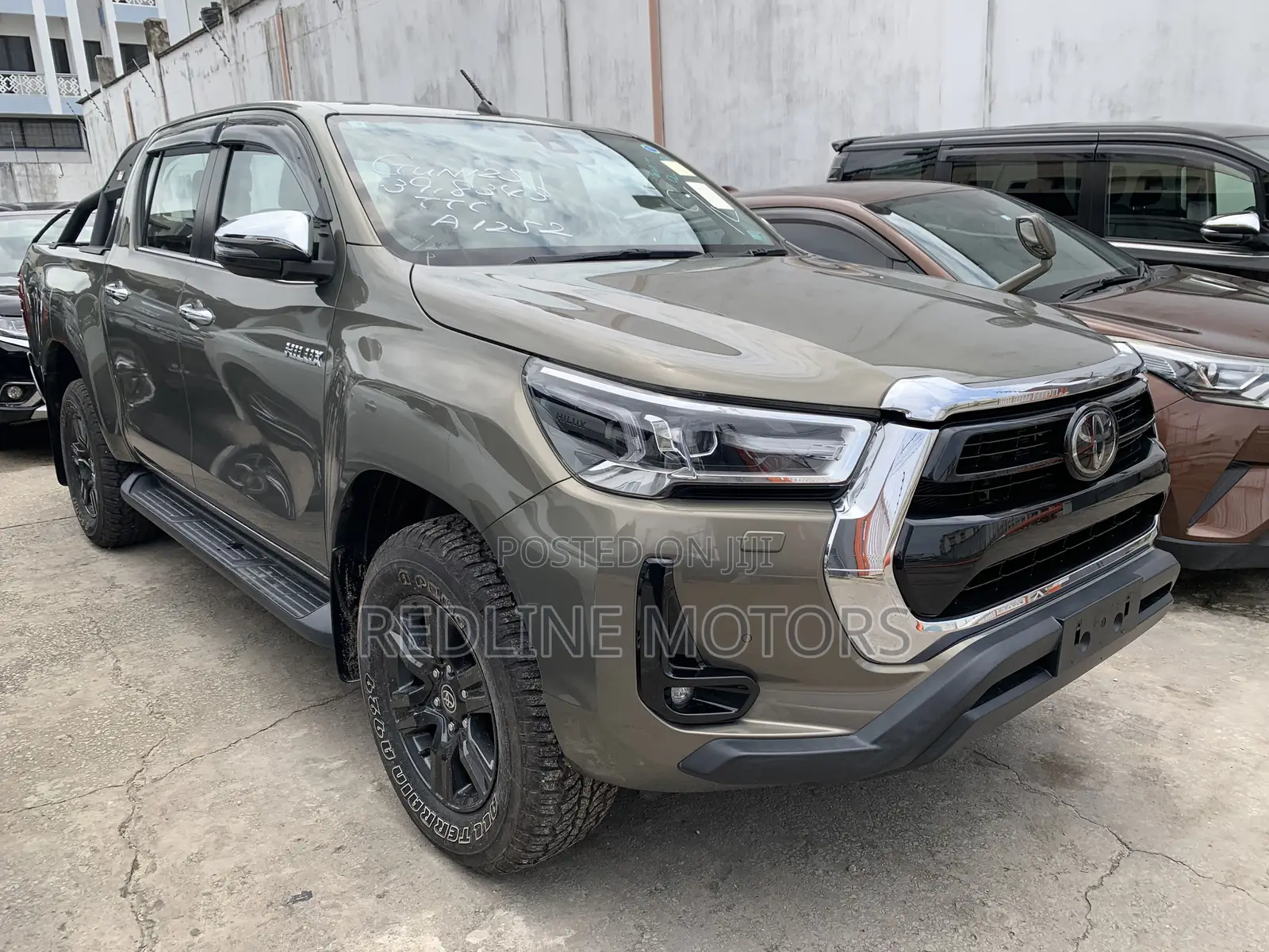 Toyota Hilux 2.4 Diesel 2020 Green