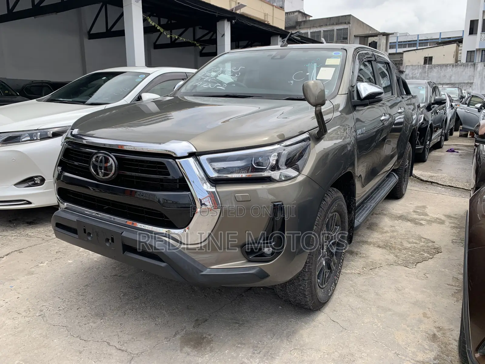 Toyota Hilux 2.4 Diesel 2020 Green
