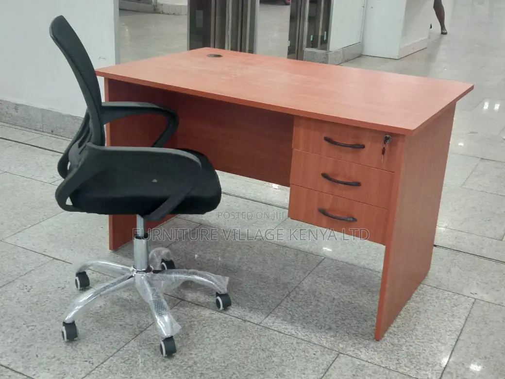 1.2m Home Office Desk - Cherry