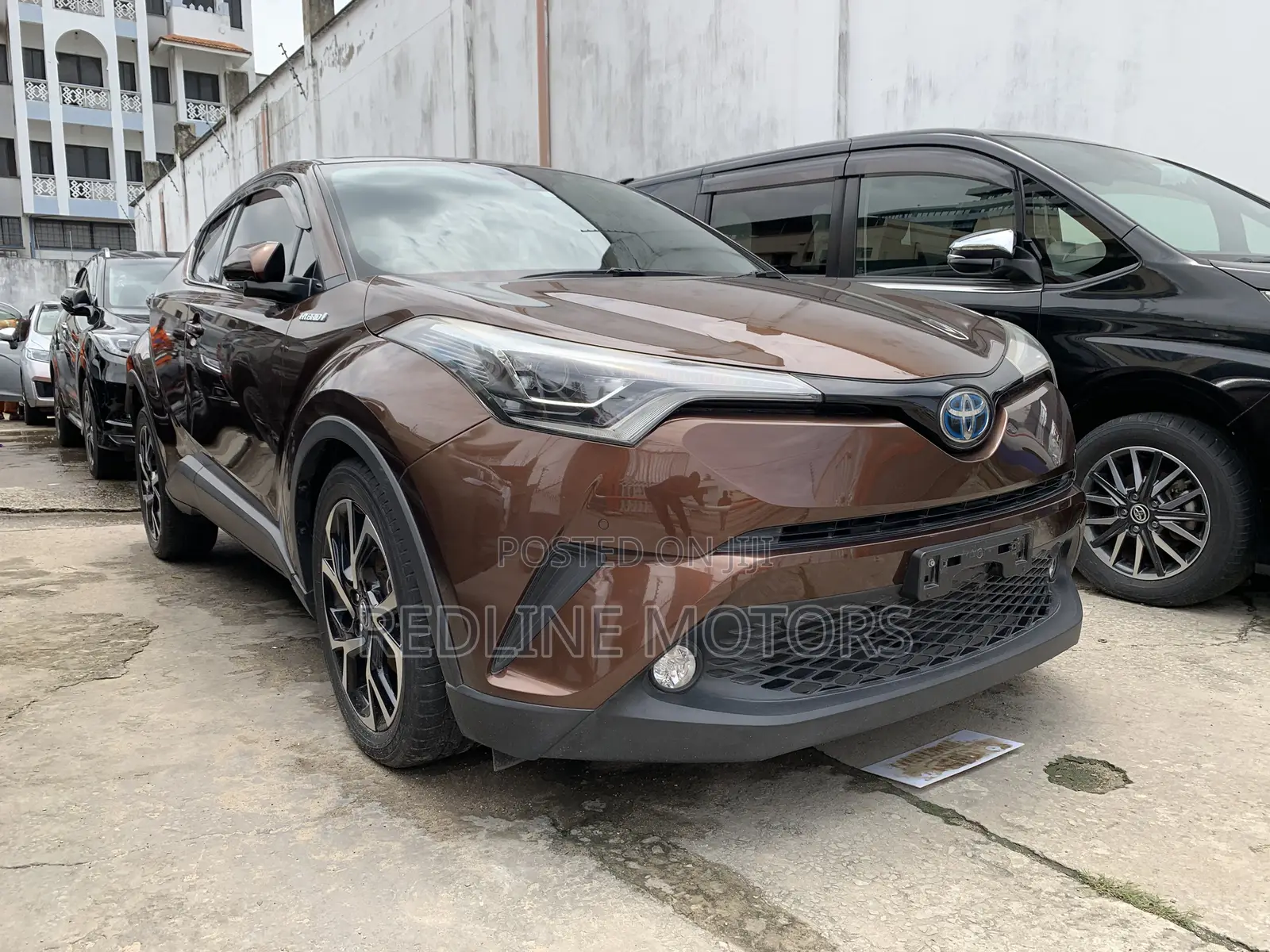 Toyota C-HR 2017 Brown