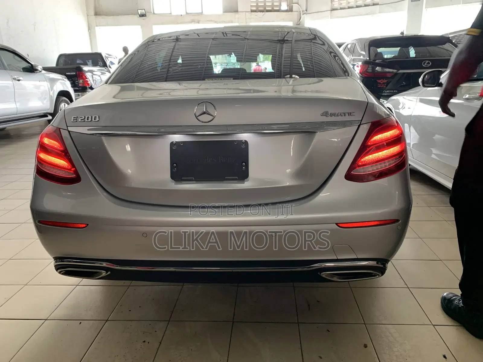 Mercedes-Benz E200 2017 Silver