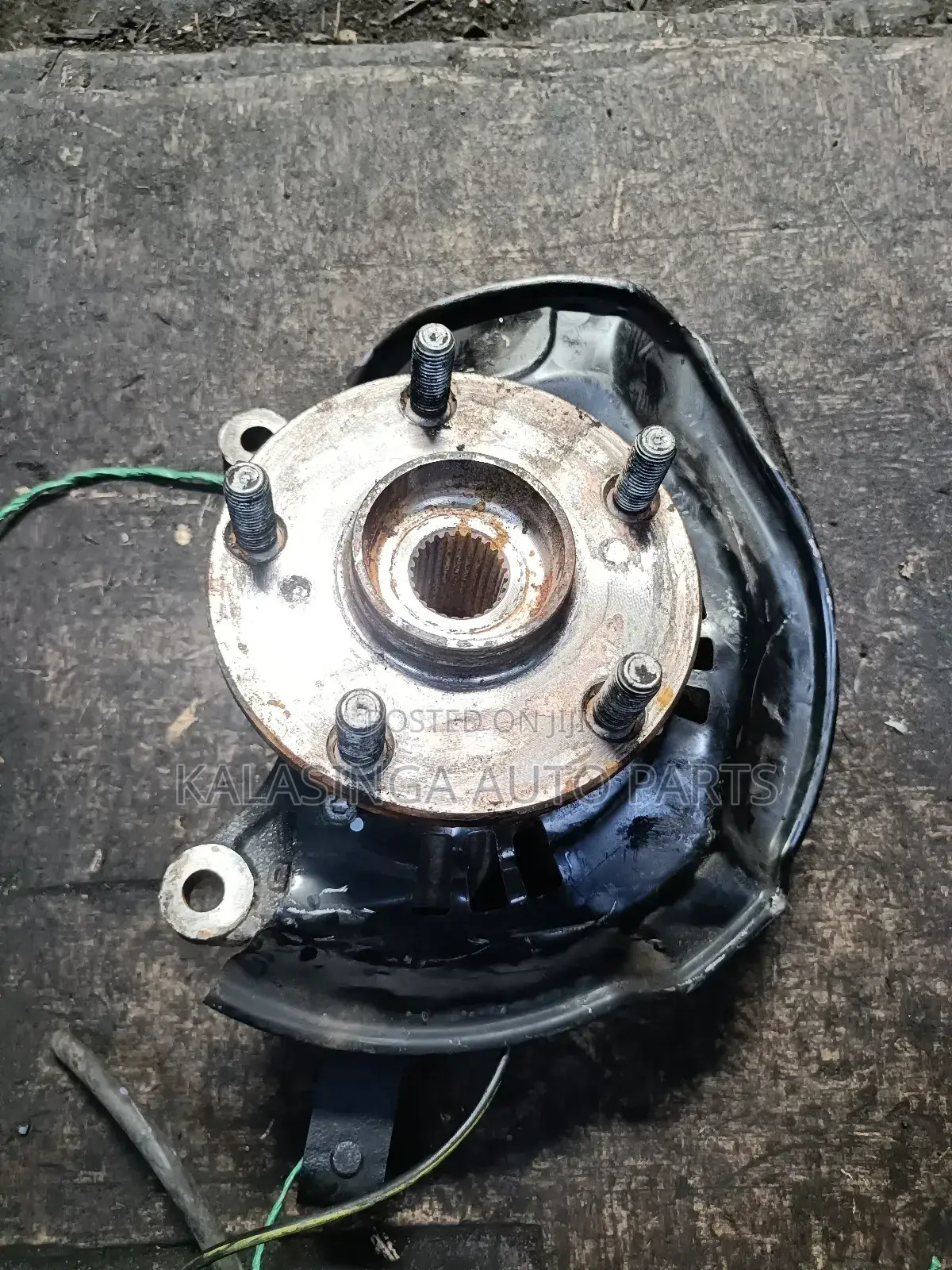 Noah Voxy Front Hub Bearing