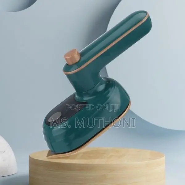 Rotating Handle 38W Mini Electric Iron Box With Water Spray