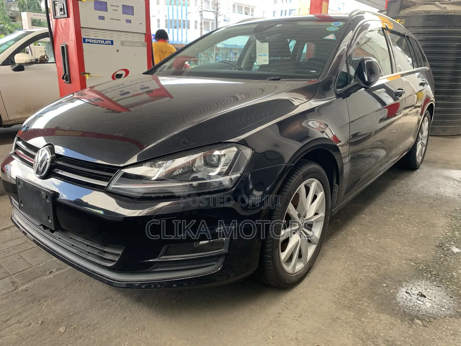 Volkswagen Golf Variant 2017 Matt Black