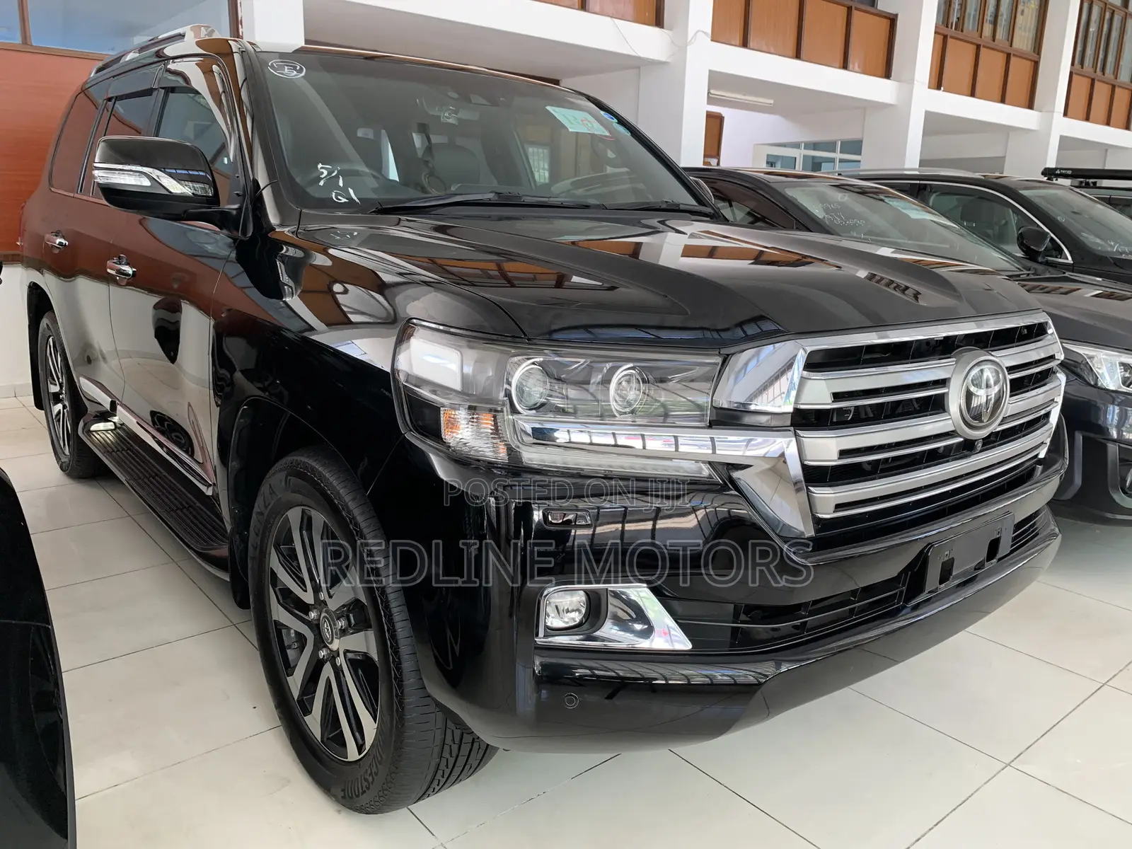 Toyota Land Cruiser 4.6 V8 ZX 2017 Matt Black