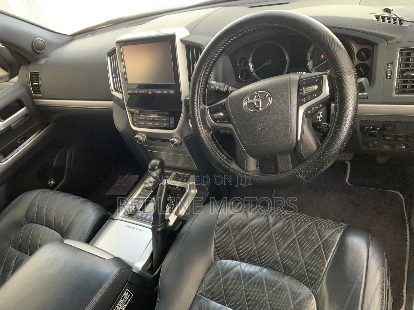 Toyota Land Cruiser 4.6 V8 ZX 2017 Matt Black