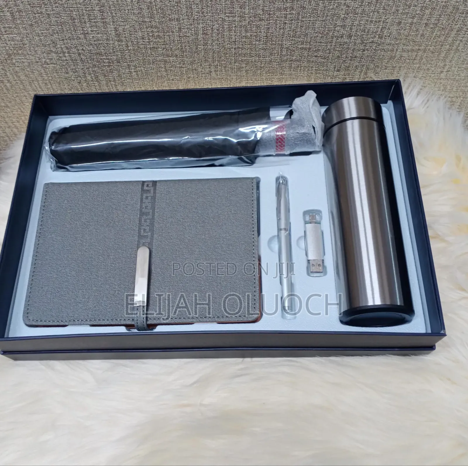 *5 in 1 Corporate Luxurious Gift Pack*