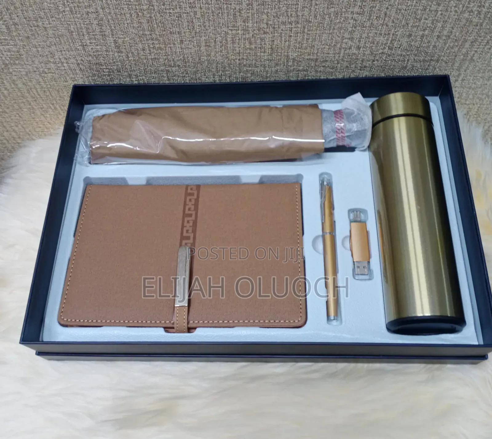 *5 in 1 Corporate Luxurious Gift Pack*