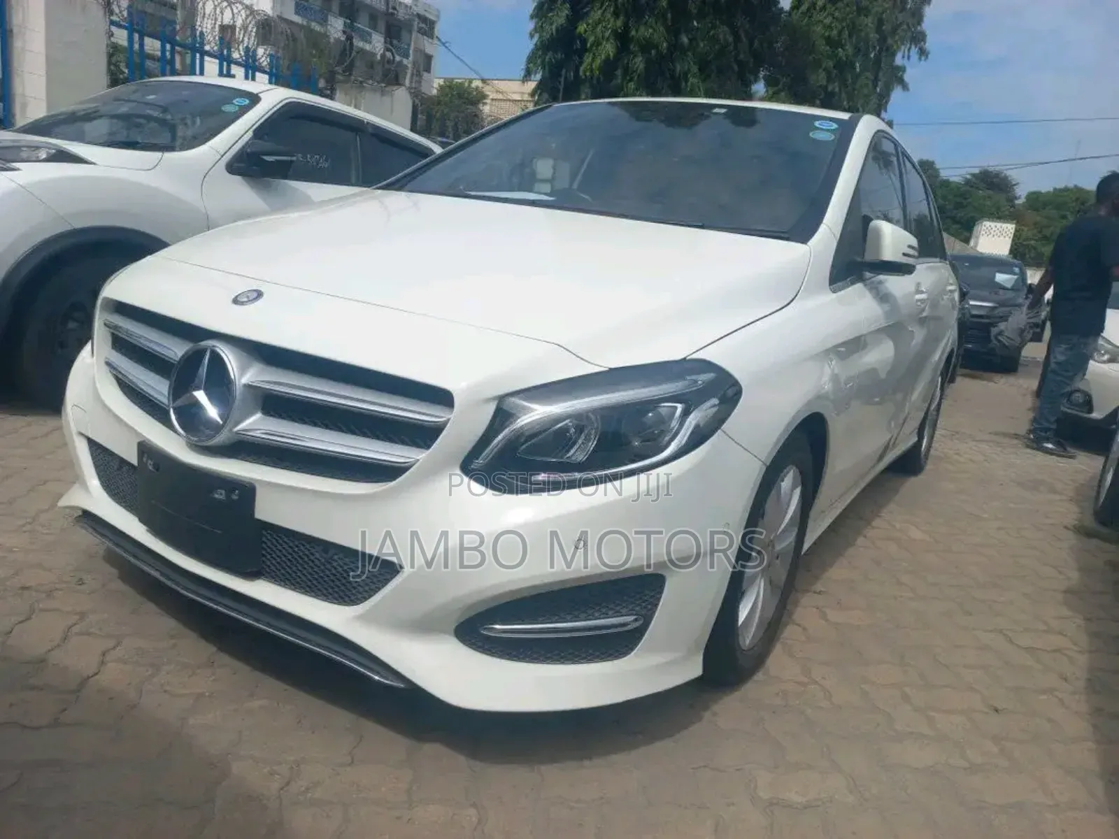 Mercedes-Benz B-Class 2018 White