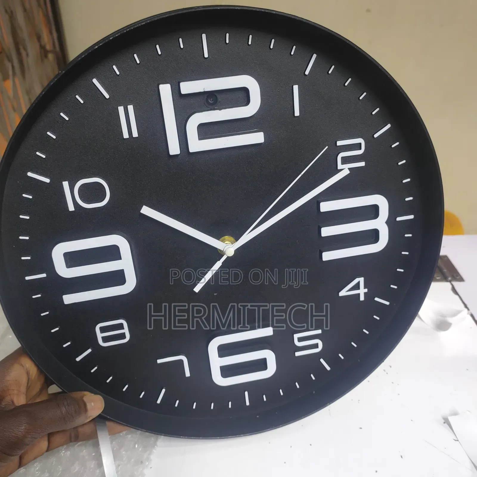 Wall Clock Spy Camera Security Surveillance