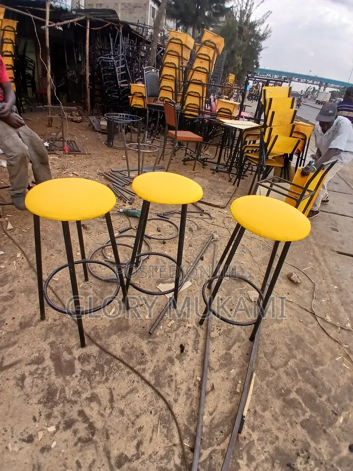 Rrestaurants and Bar Stools