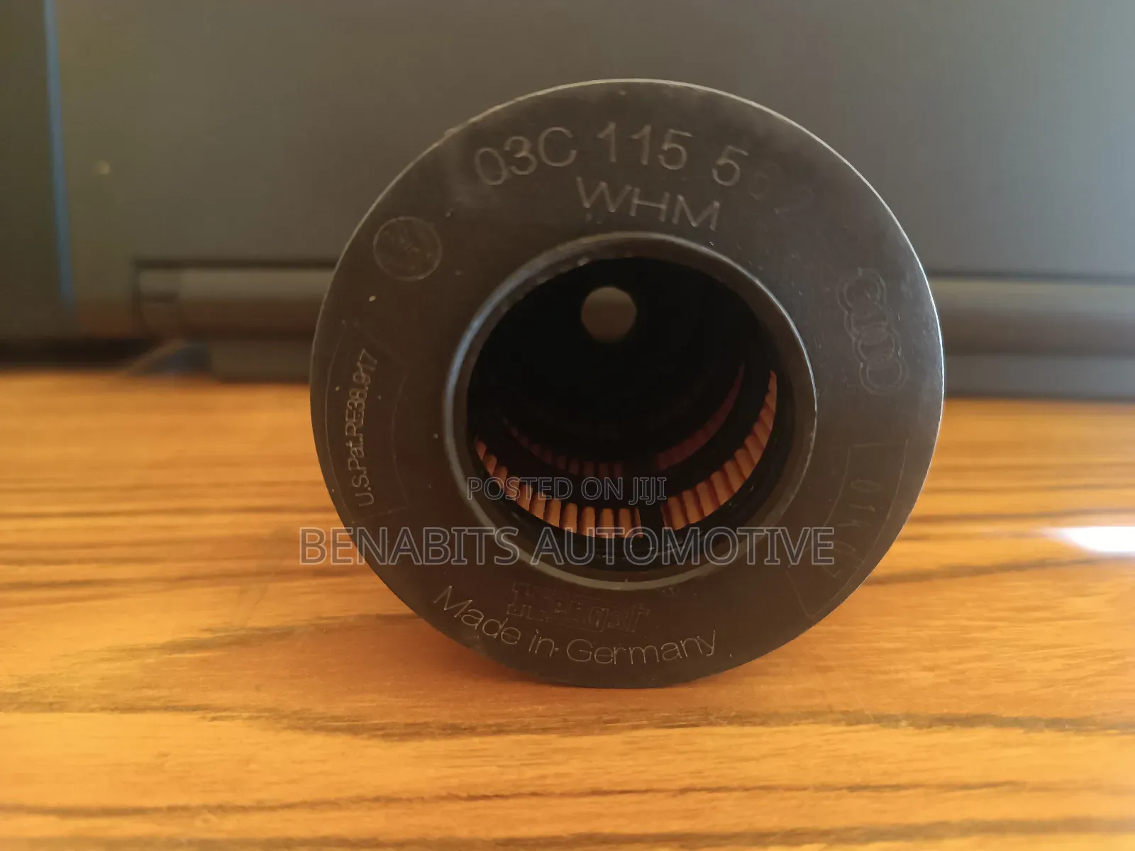 Genuine Vw Audi Oil Filter 03C 115 562