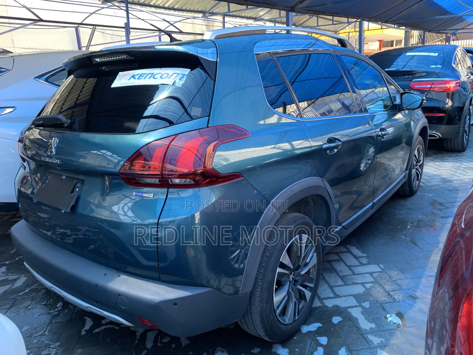 Peugeot 2008 1.2 PureTech (130 Hp) 2018 Green